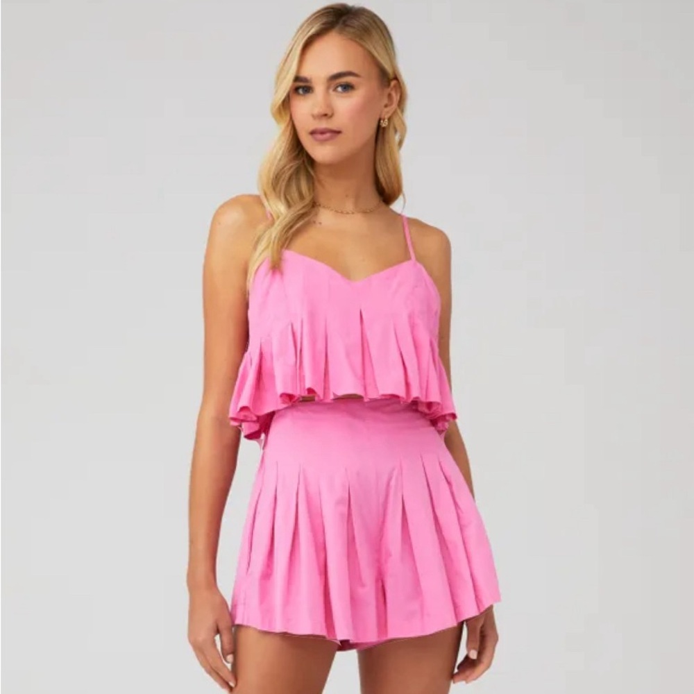 A super cute and comfortable pink free people set!!